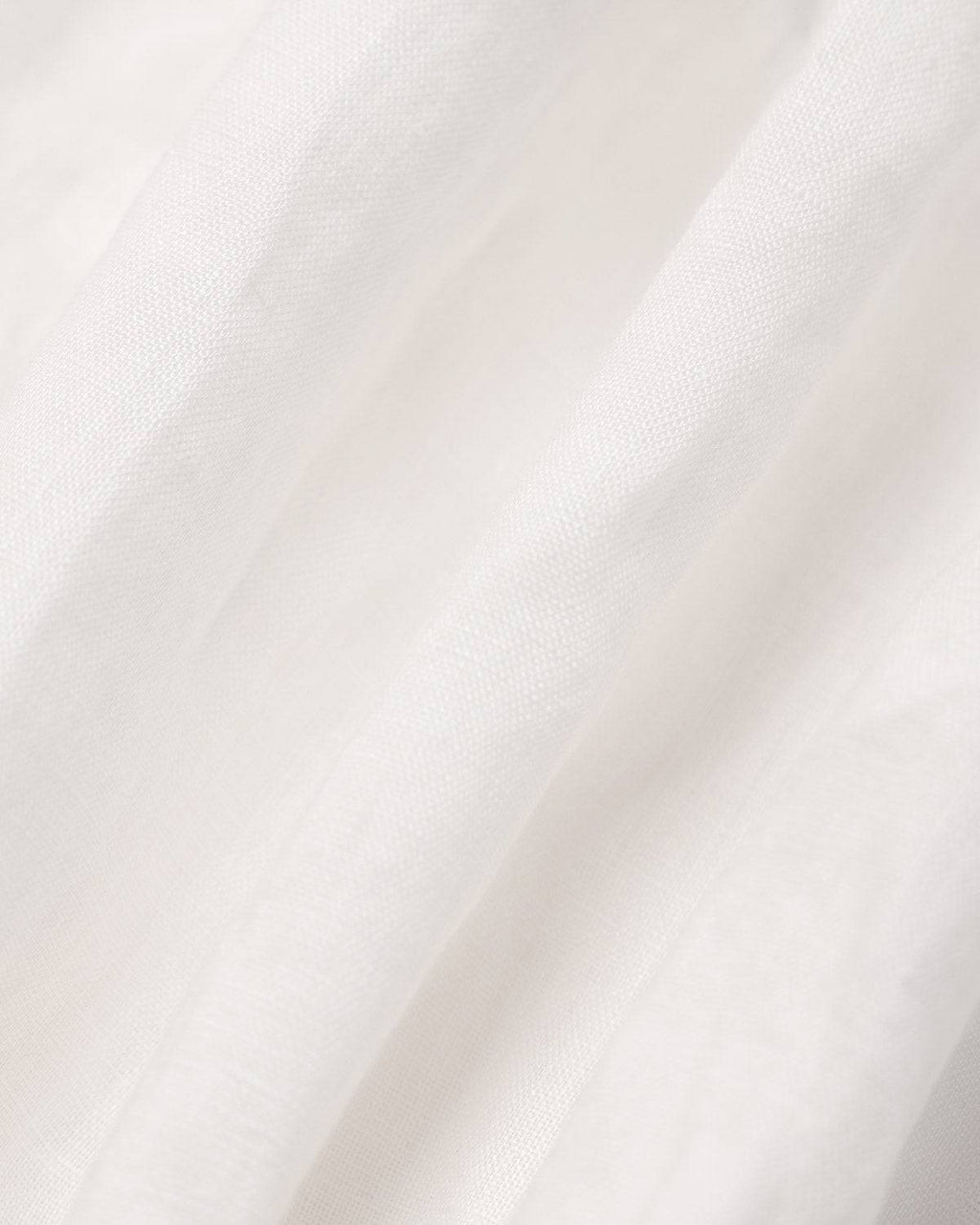 VALÉRIA | Vestido Blanco de Elegancia y Silueta Sofisticada
